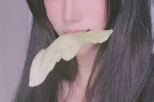 美军：击中伊朗无人机航母 已摧毁30多艘军舰